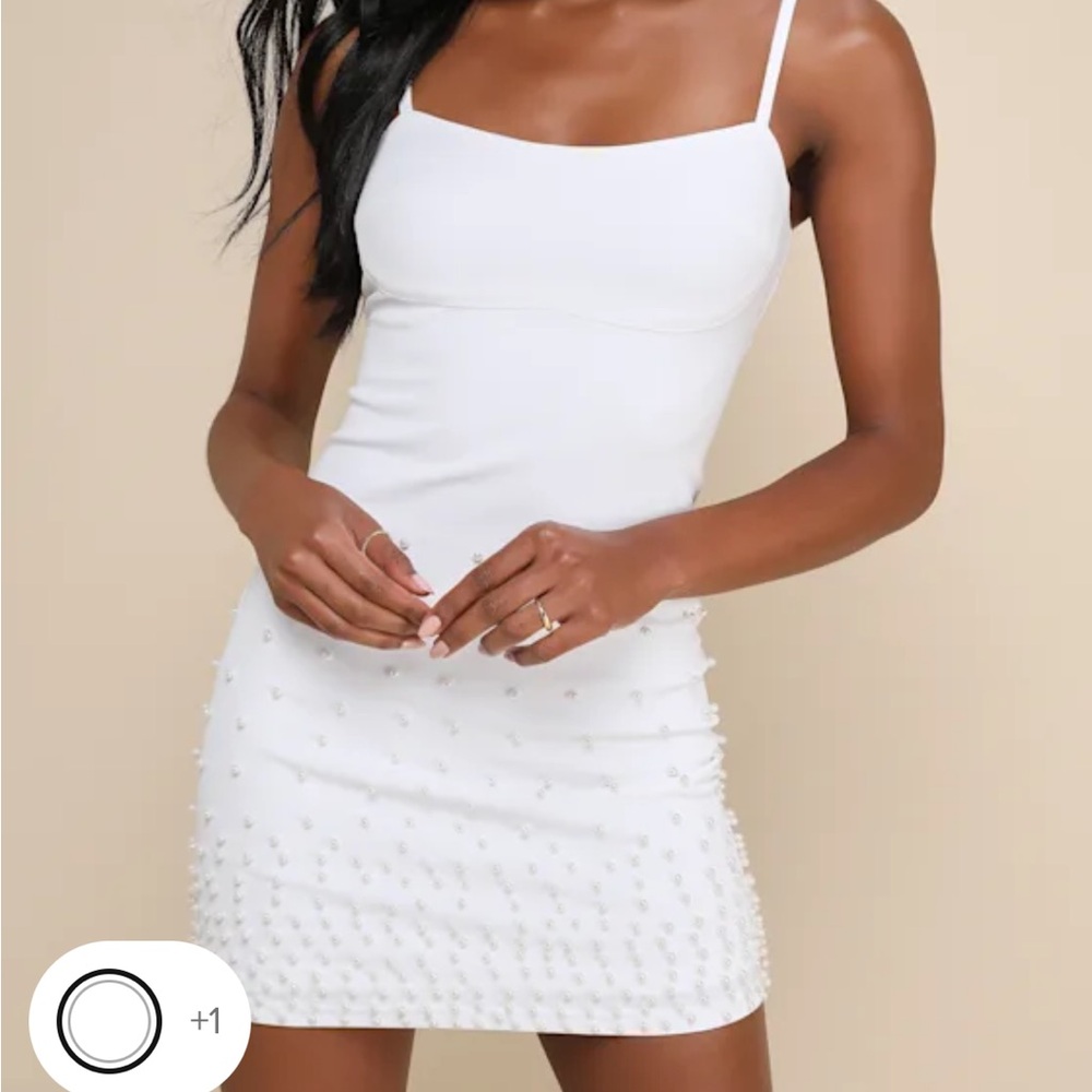 Lulus bridal Pearl bodycon dress. Never worn. Excellent Condition